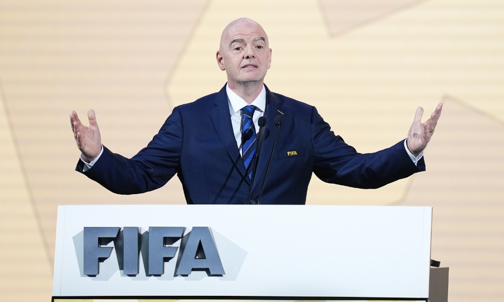 在全球足球 在全球足球