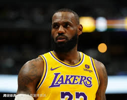 羅布森作為 羅布森作為